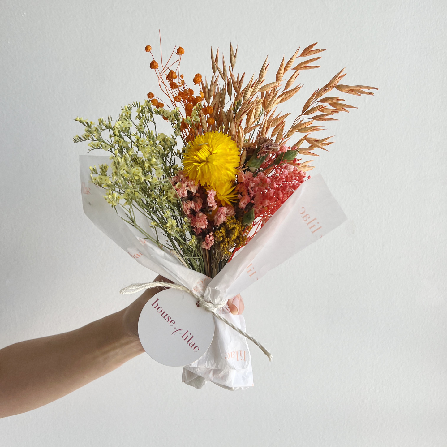 Whimsical Dried Flower Mini Bouquet: Unicorn Drumdrop